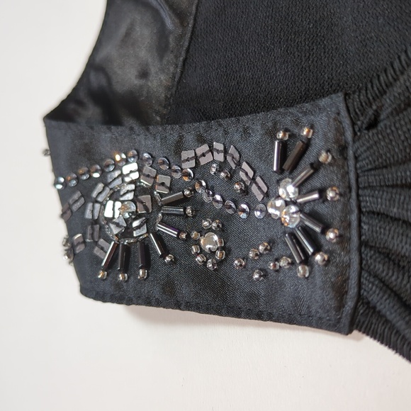 Classy black summer knit top size 10, all buttons seams and beads/sequins in VGC - Picture 10 of 15